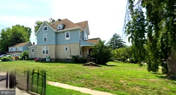 $1,575 | 39 North Wells Avenue, Glenolden, PA 19036