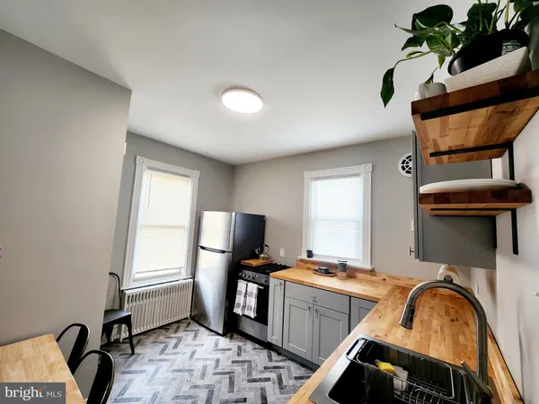 $1,575 | 39 North Wells Avenue, Glenolden, PA 19036