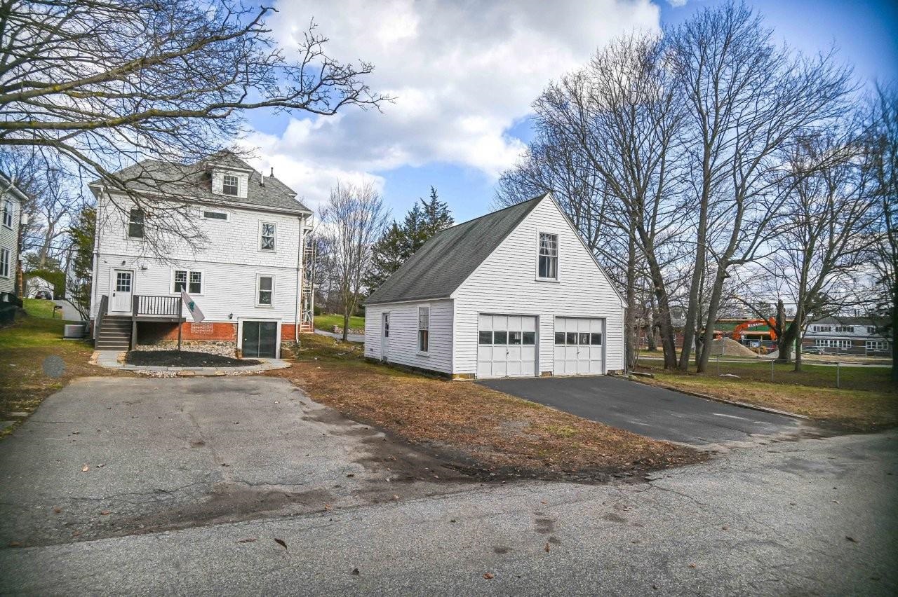 11 Rogers Road Kittery, ME 03904 - Photo 46 of 50