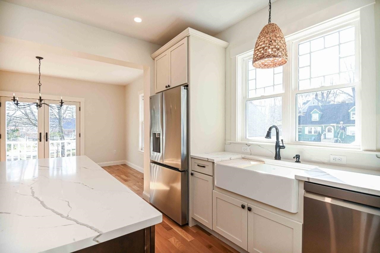 11 Rogers Road Kittery, ME 03904 - Photo 8 of 50