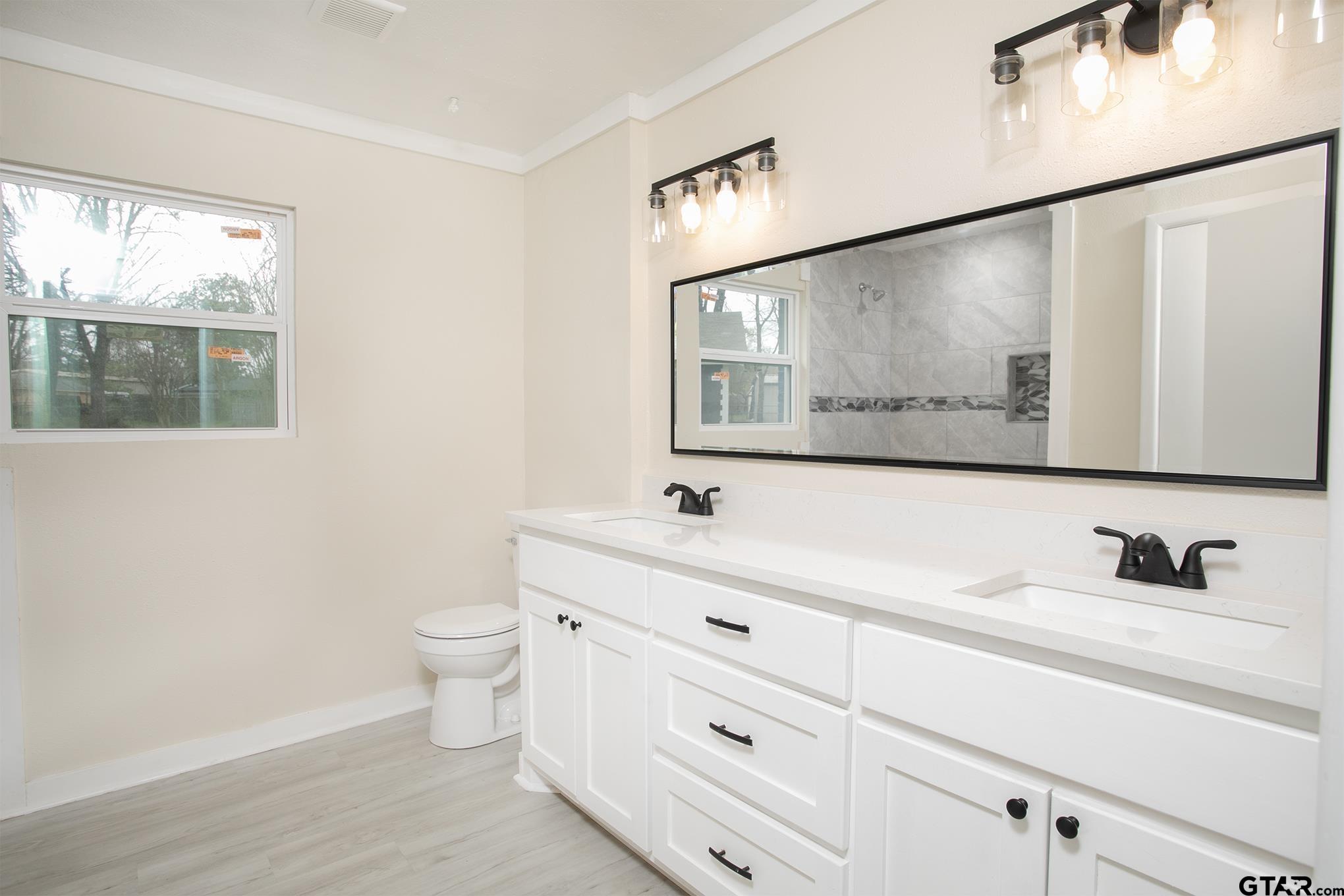 2007 Lee Street Tyler, TX 75702 - Photo 17 of 32