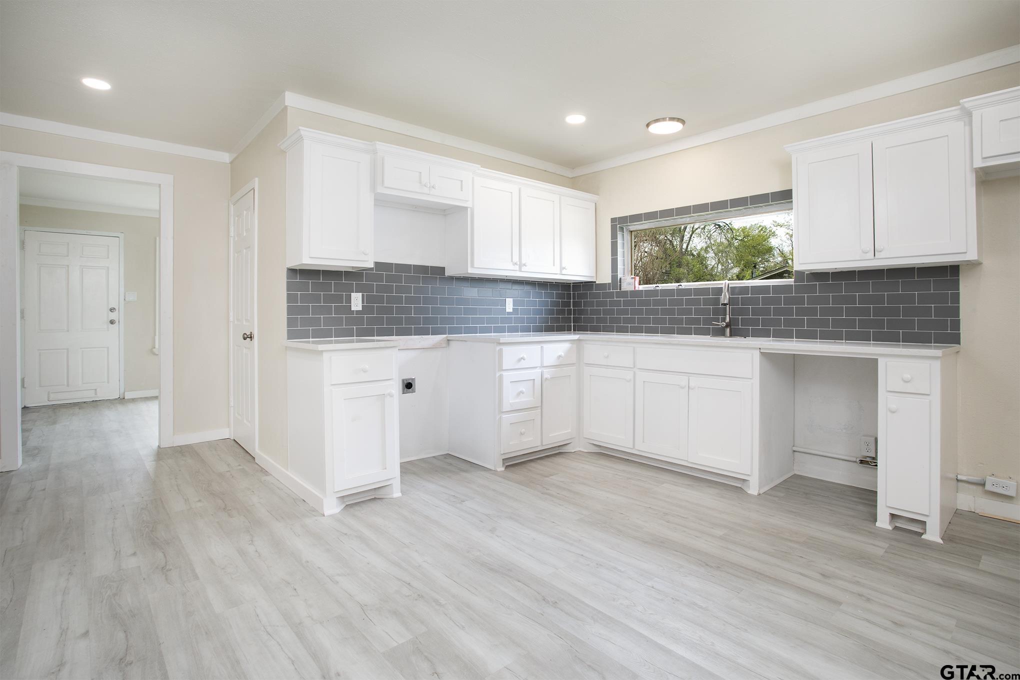 2007 Lee Street Tyler, TX 75702 - Photo 25 of 32