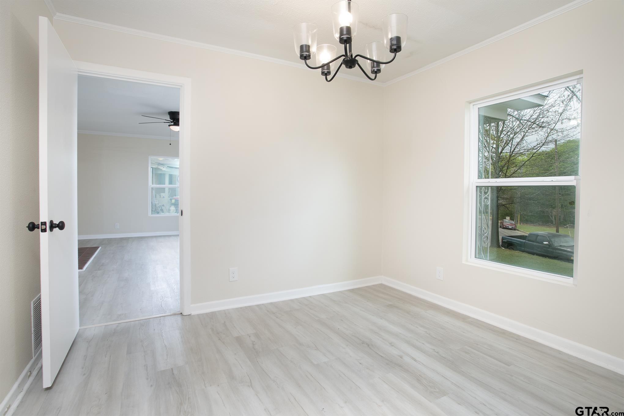 2007 Lee Street Tyler, TX 75702 - Photo 10 of 32