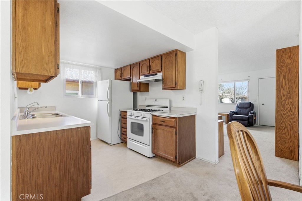 618 Queenanne Road Paso Robles, CA 93446 - Photo 14 of 36