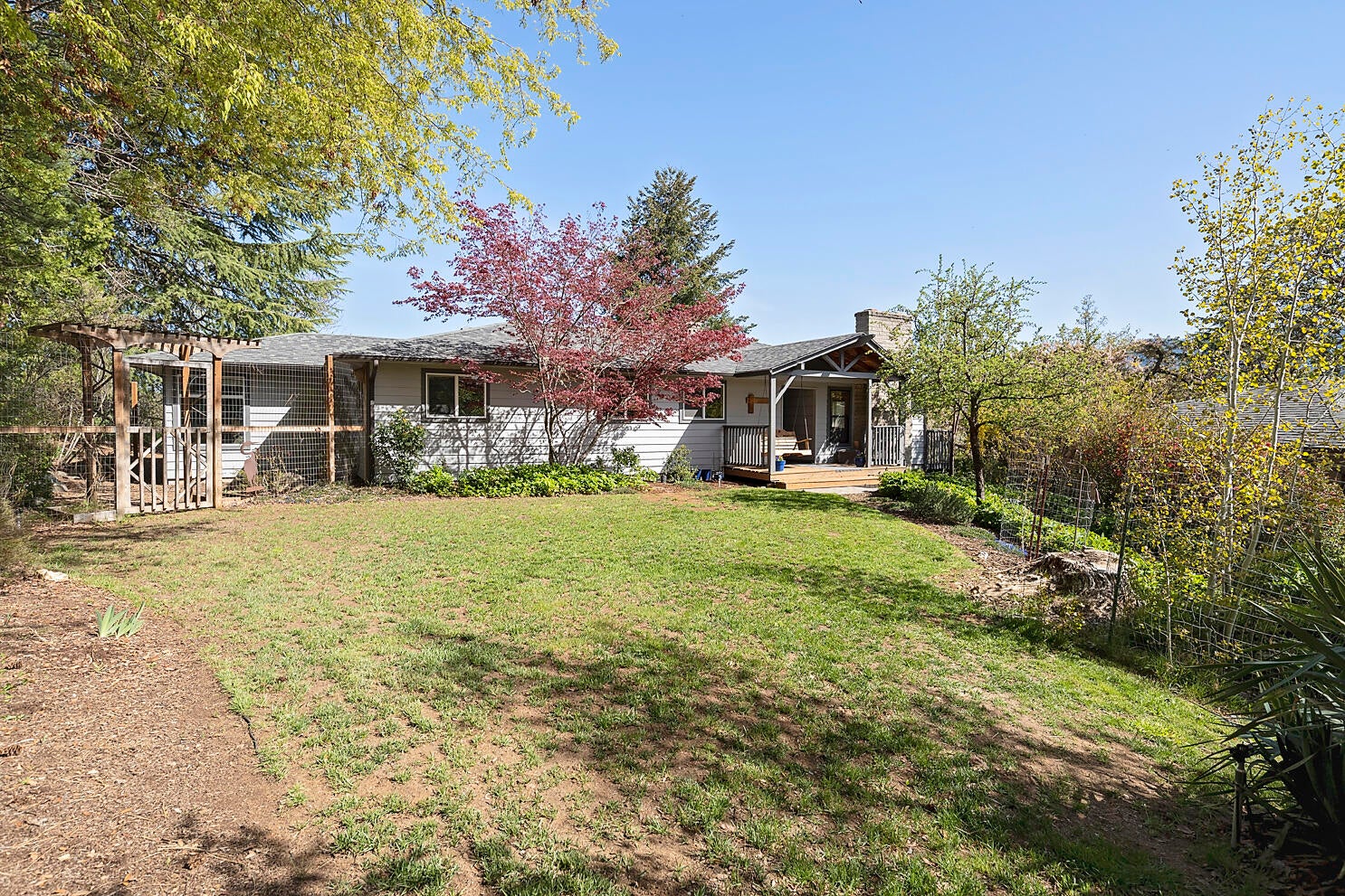 6456 Pioneer Road Medford, OR 97501 - Photo 15 of 40 Pioneer030 copy