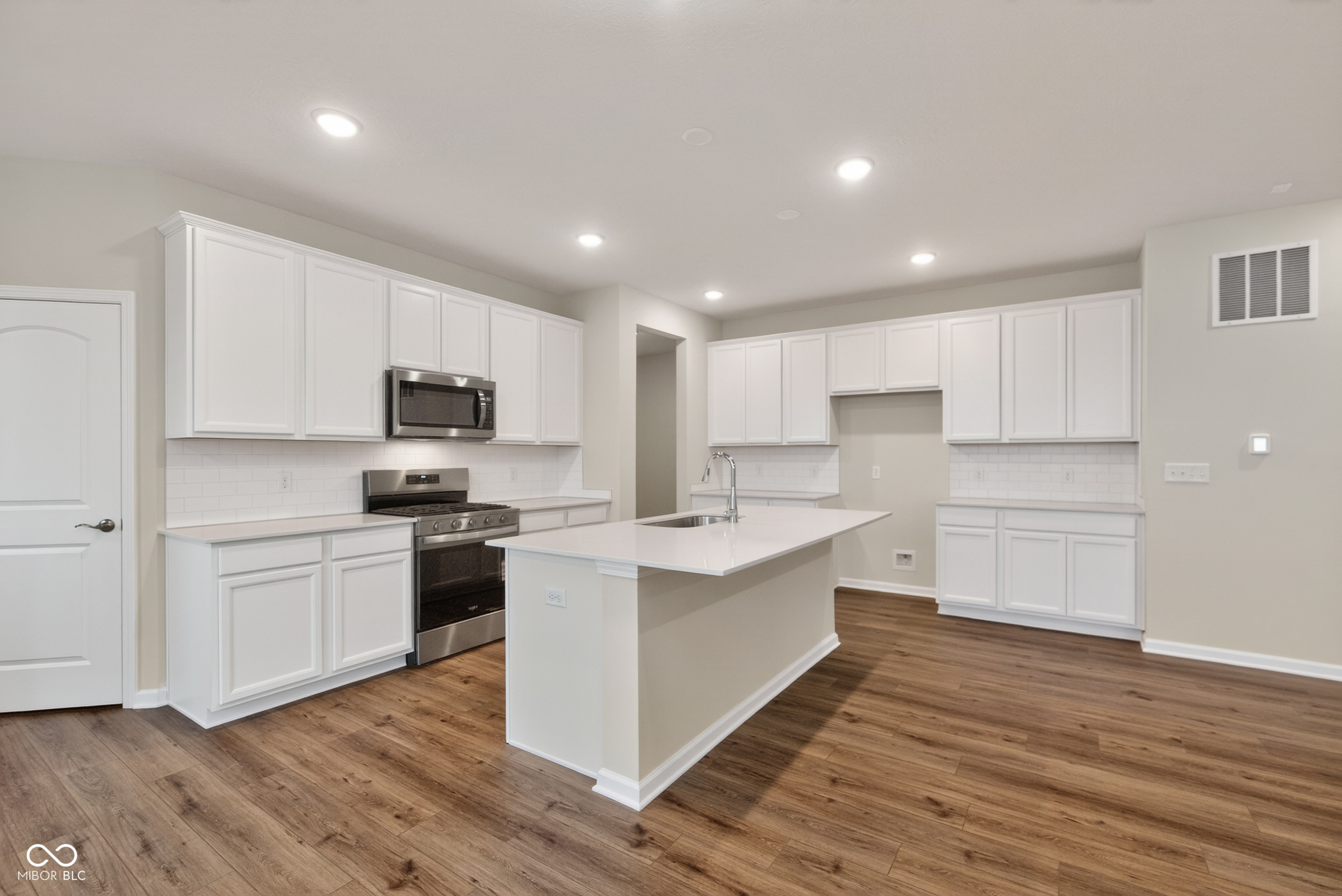 575 Corbin Way Avon, IN 46123 - Photo 13 of 41