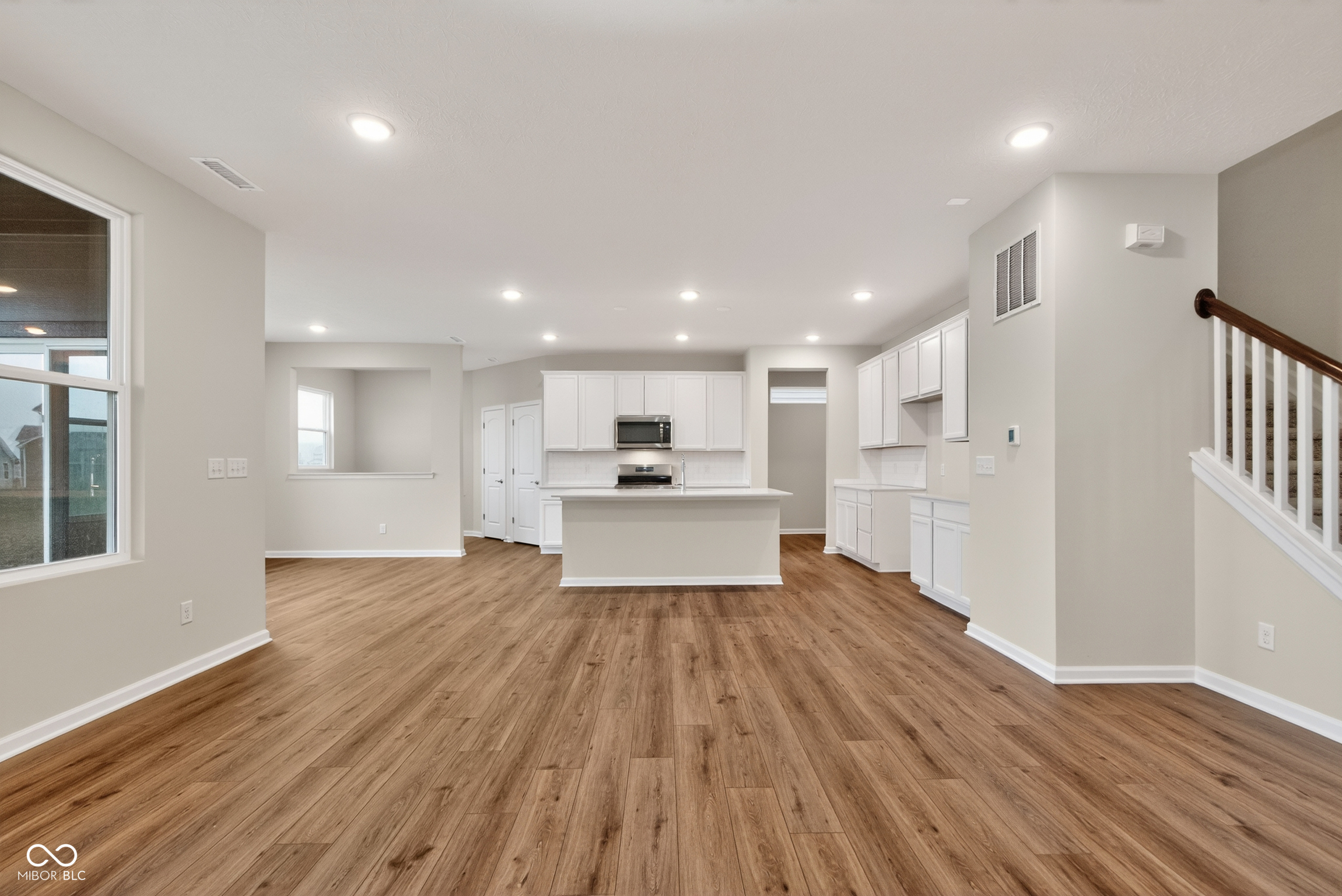 575 Corbin Way Avon, IN 46123 - Photo 6 of 41