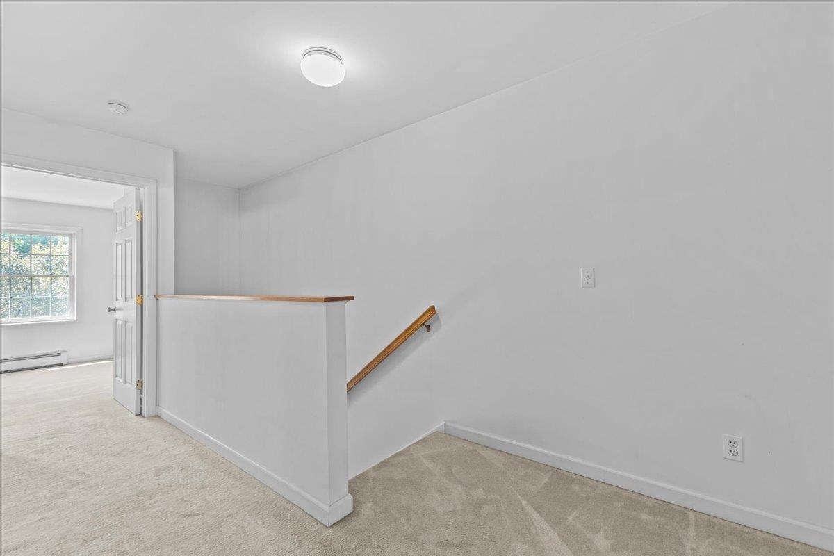 83 Chelsea Place Williston, VT 05495 - Photo 16 of 35