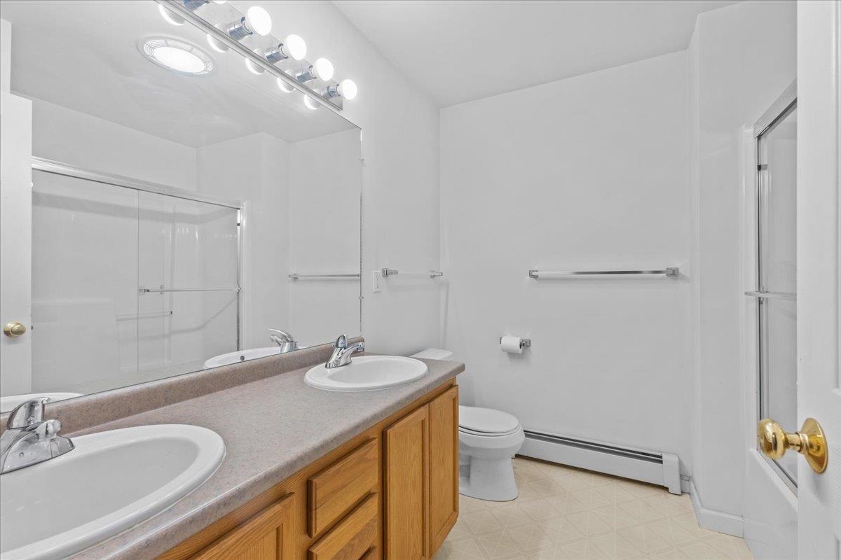 83 Chelsea Place Williston, VT 05495 - Photo 21 of 35