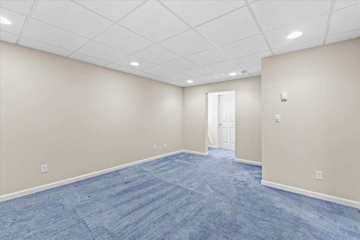 83 Chelsea Place Williston, VT 05495 - Photo 25 of 35