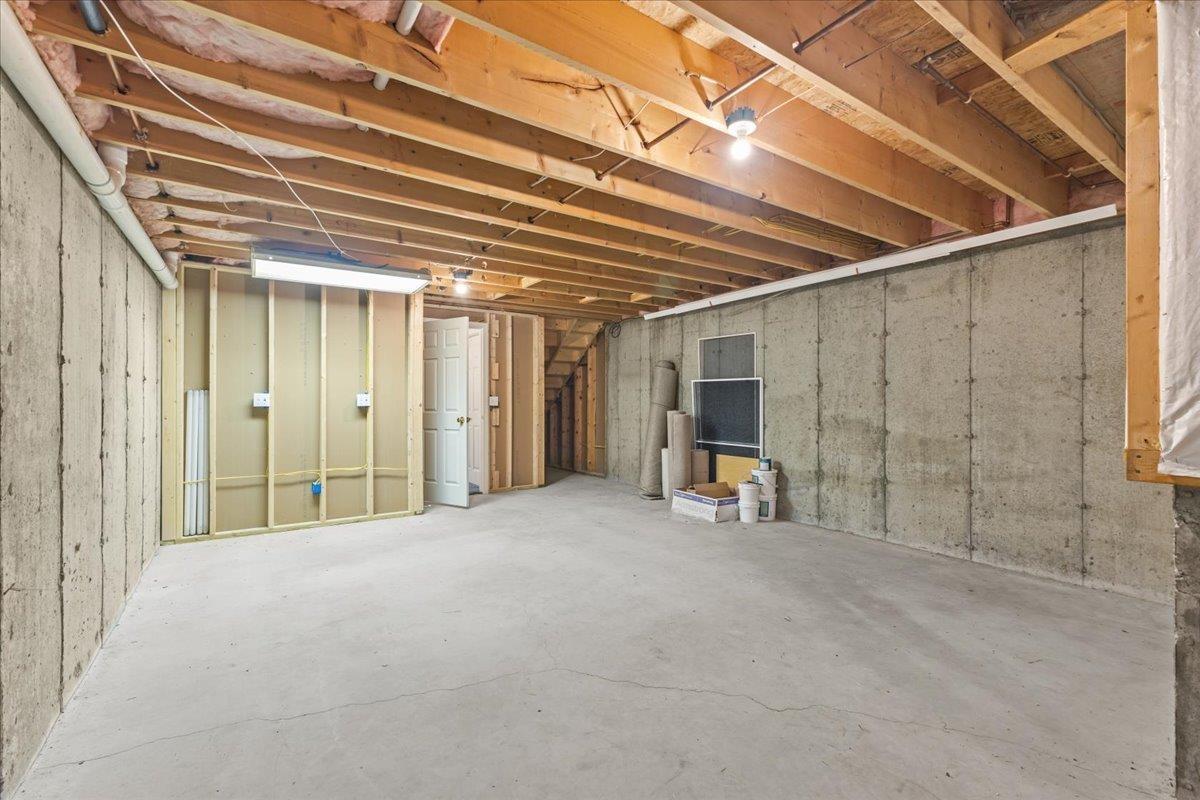 83 Chelsea Place Williston, VT 05495 - Photo 29 of 35