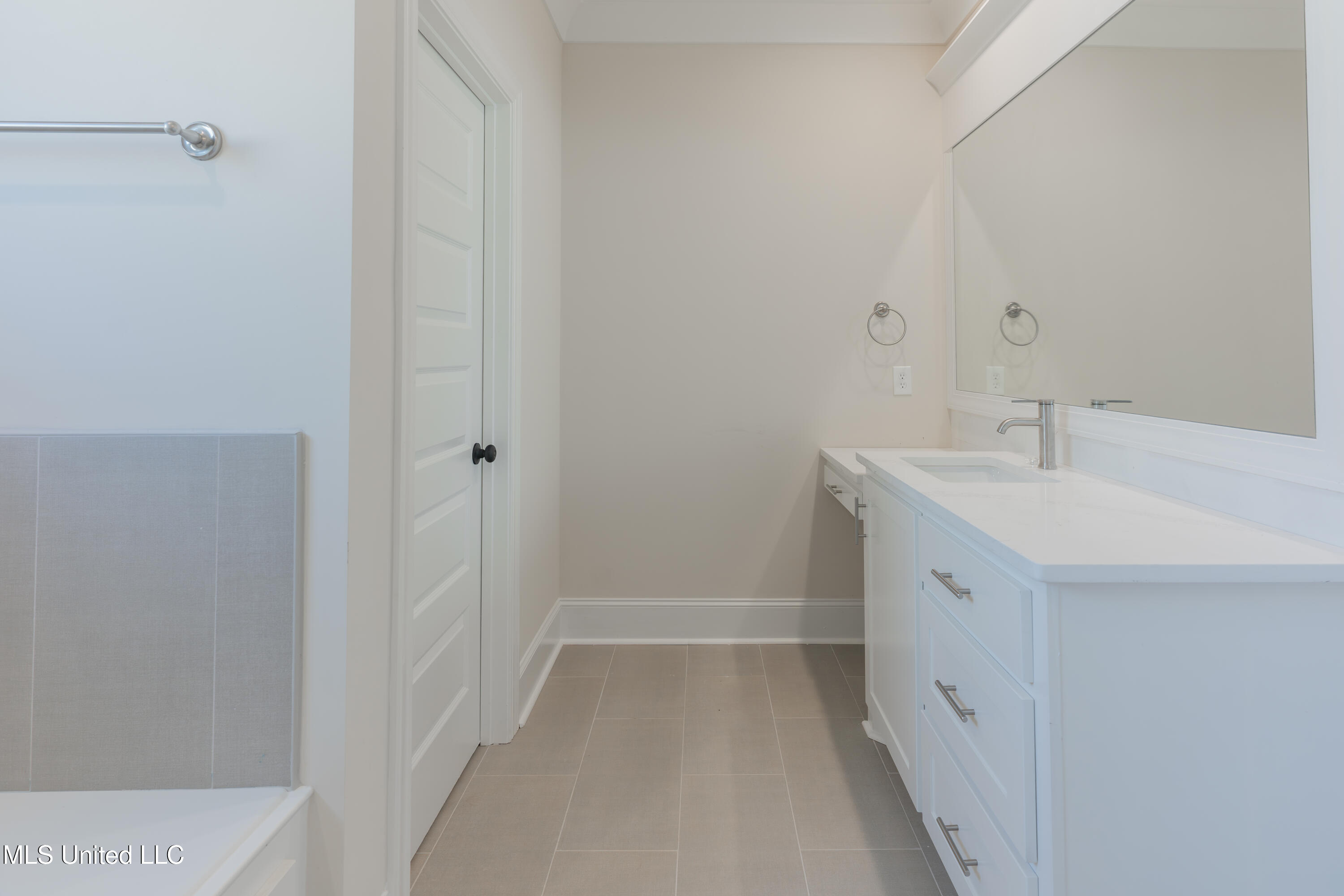 110 Trace Pointe Place Clinton, MS 39056 - Photo 27 of 46 40-PrimaryBathroom(4)