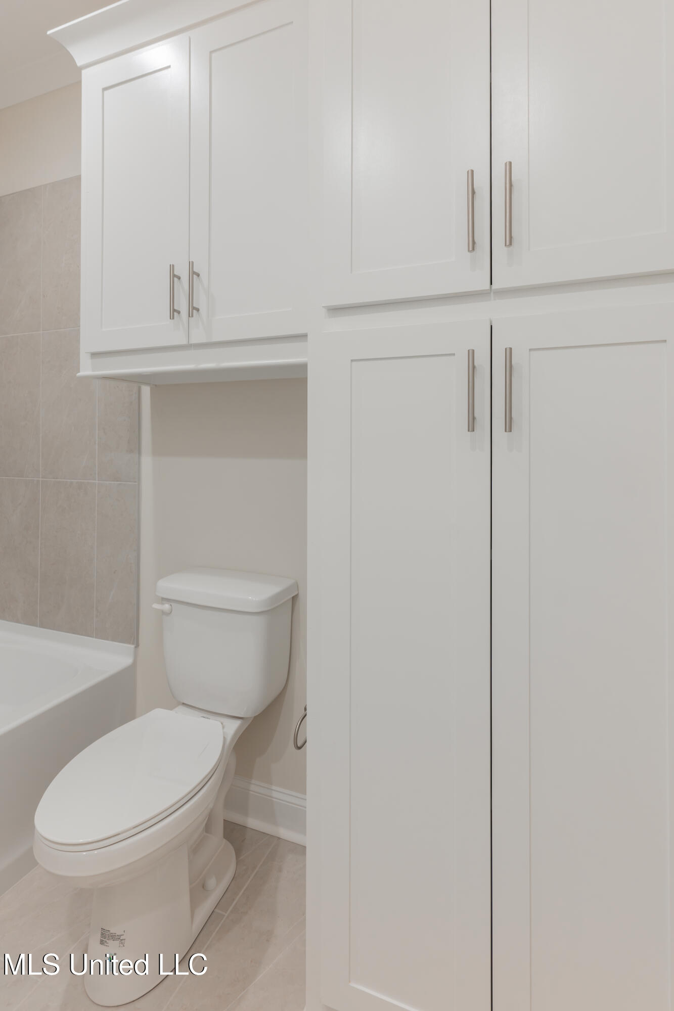 110 Trace Pointe Place Clinton, MS 39056 - Photo 33 of 46 52-HallBathroom(3)