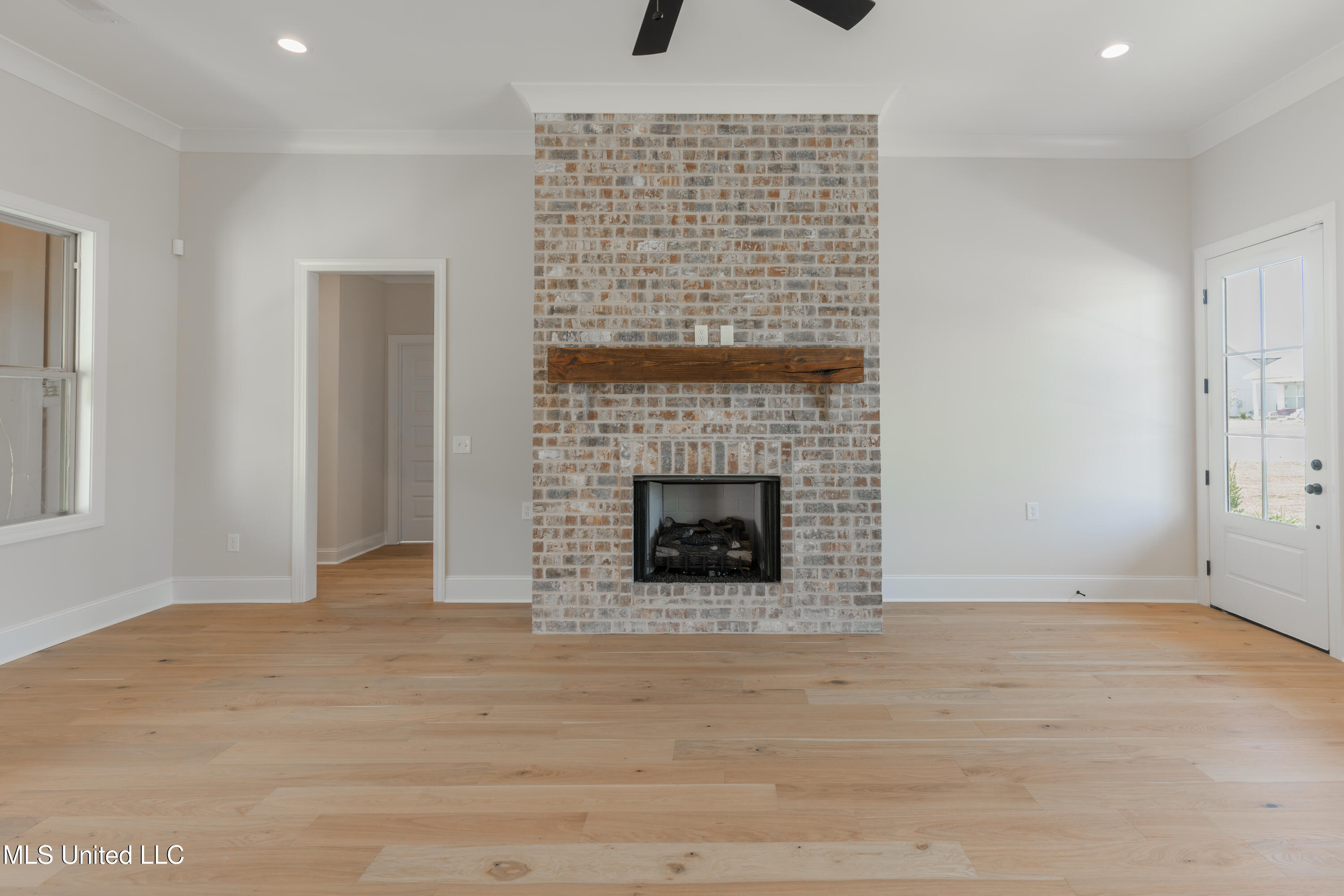 110 Trace Pointe Place Clinton, MS 39056 - Photo 7 of 46 15-LivingArea