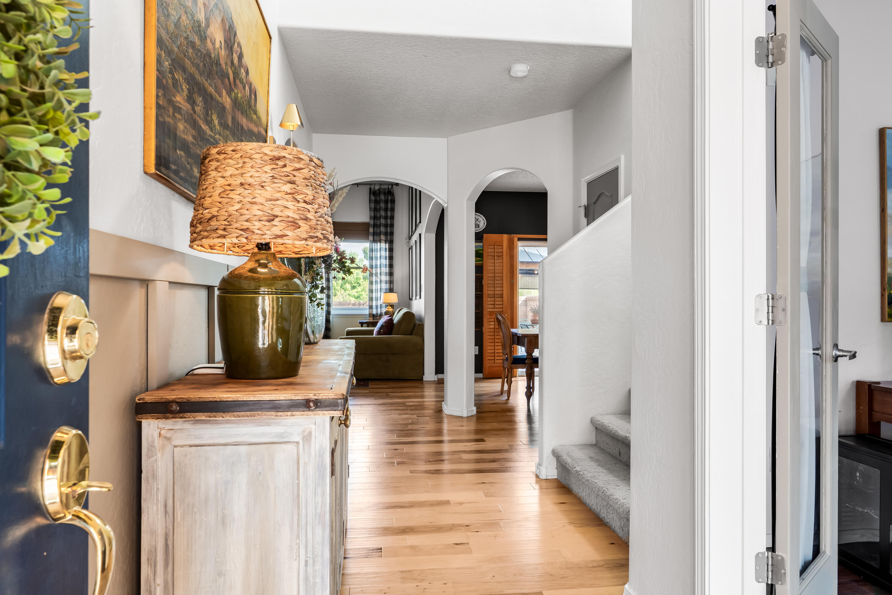 1508 Conejos Drive Southeast Rio Rancho, NM 87124 - Photo 2 of 51 Gallery Image 2