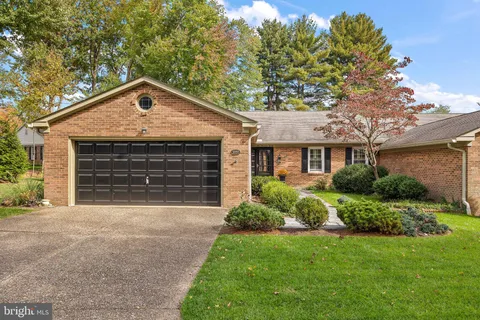 $810,000 | 1020 Warwick Lane, Wilmington, DE 19807