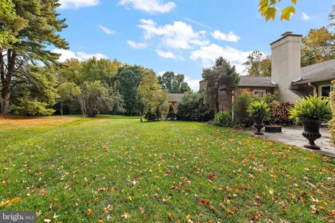 $810,000 | 1020 Warwick Lane, Wilmington, DE 19807