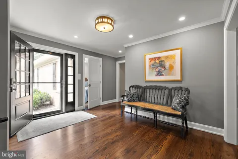 $810,000 | 1020 Warwick Lane, Wilmington, DE 19807