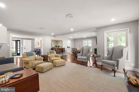 $810,000 | 1020 Warwick Lane, Wilmington, DE 19807