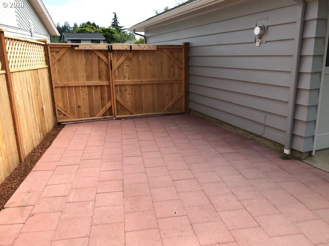 2558 34th Street Springfield, OR 97477 - Photo 26 of 32