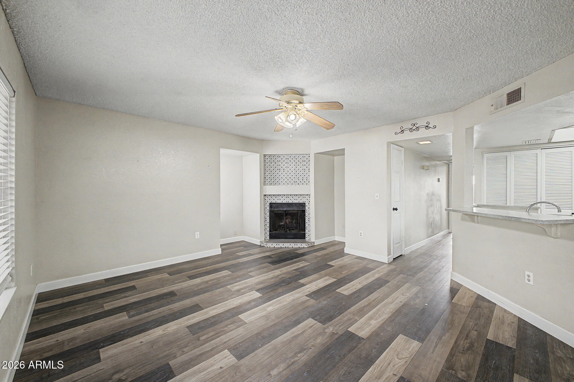 1331 West Baseline Road, Unit 218 Mesa, AZ 85202 - Photo 4 of 28 4 - Baseline