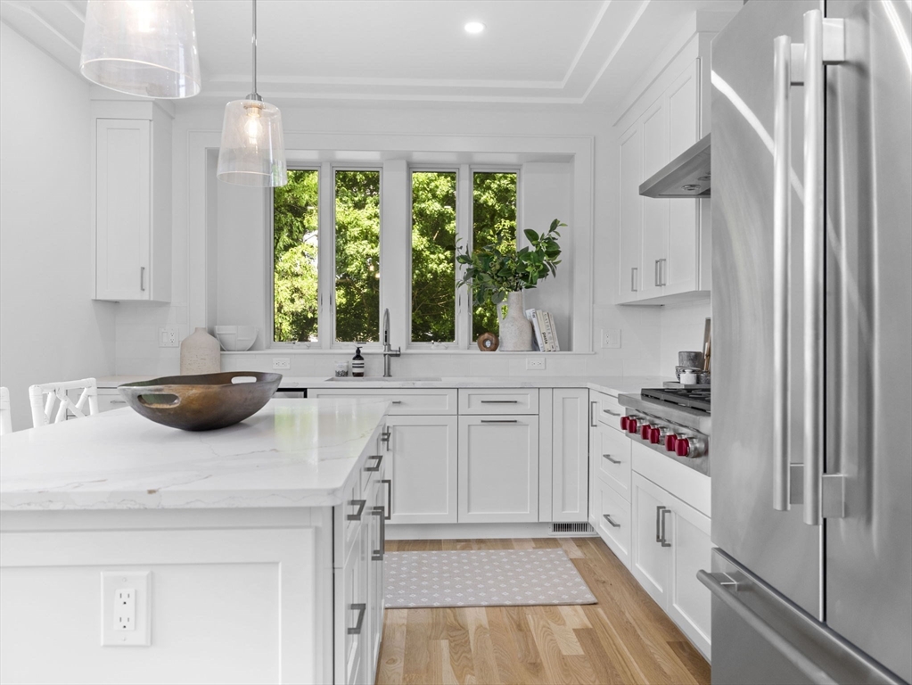 23 Lawrence Road Wellesley, MA 02482 - Photo 11 of 32