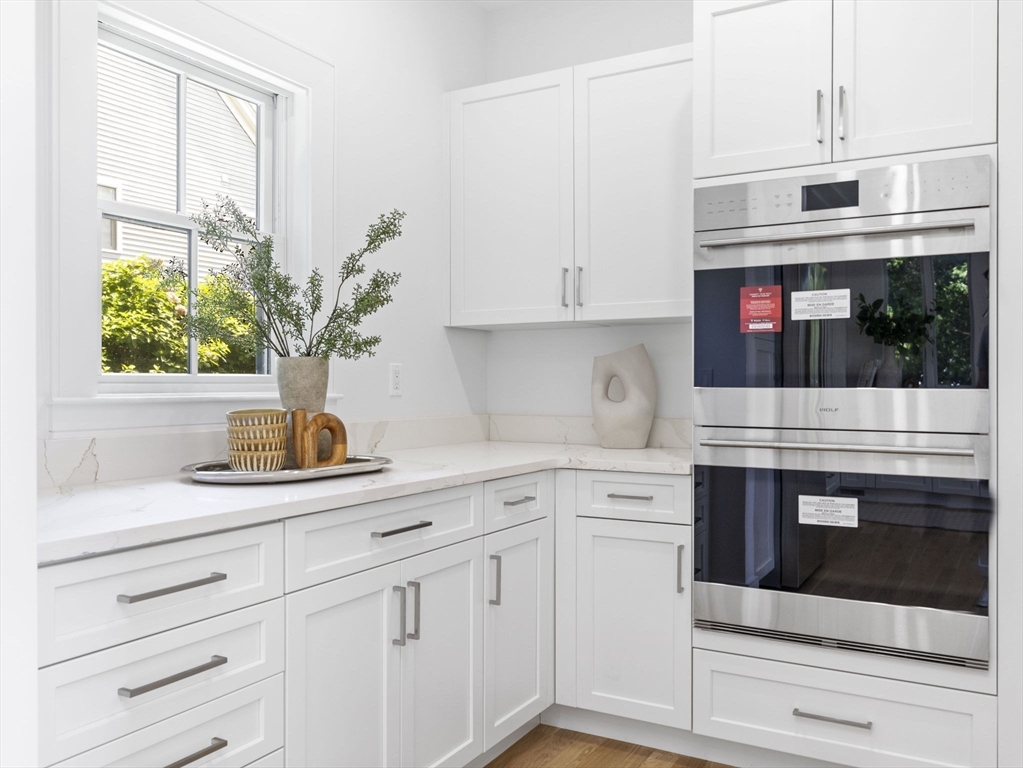 23 Lawrence Road Wellesley, MA 02482 - Photo 12 of 32