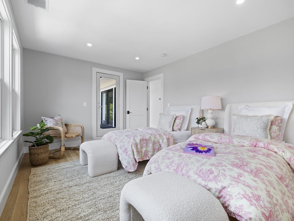 23 Lawrence Road Wellesley, MA 02482 - Photo 21 of 32