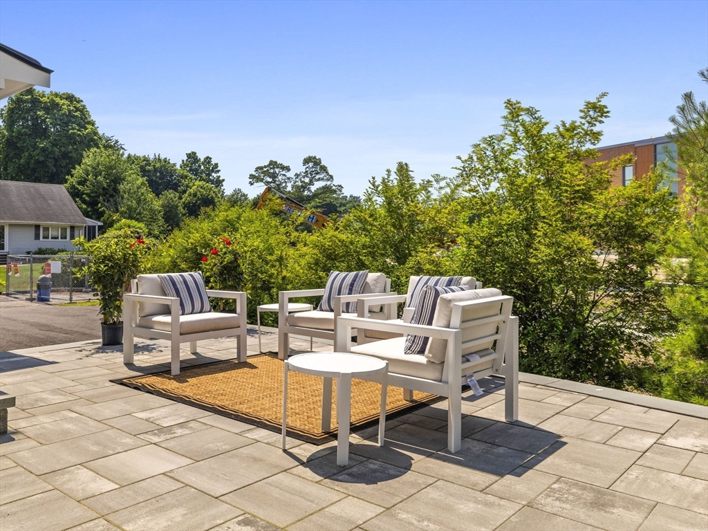 23 Lawrence Road Wellesley, MA 02482 - Photo 30 of 32