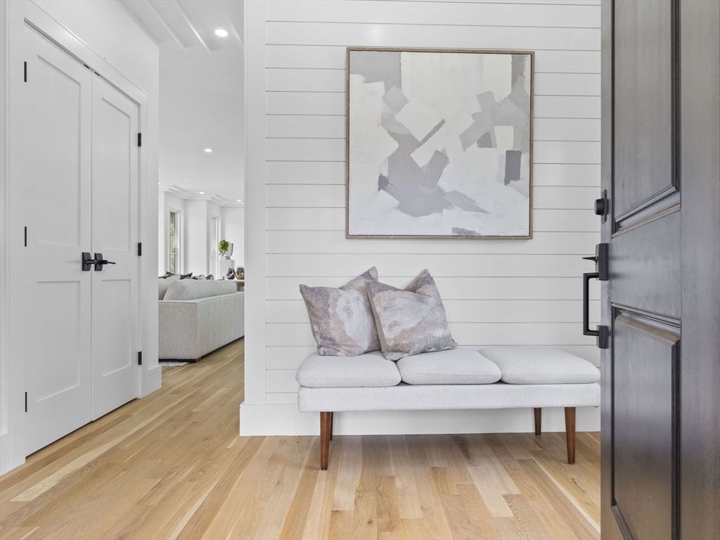 23 Lawrence Road Wellesley, MA 02482 - Photo 3 of 32