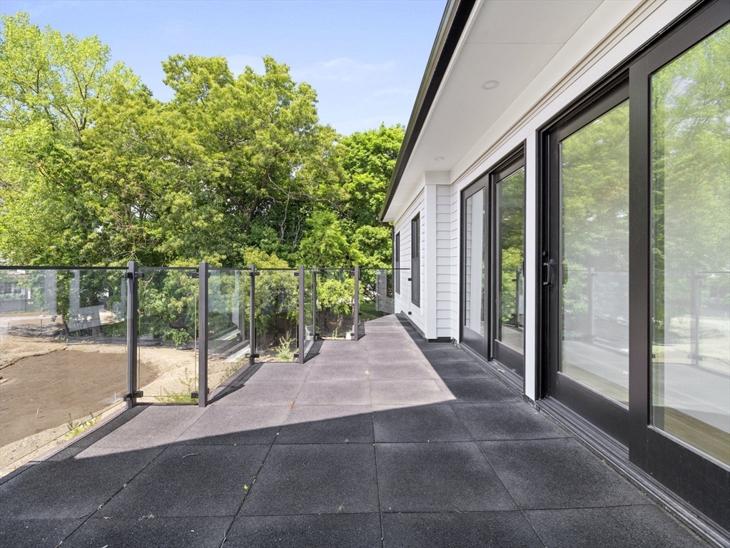 23 Lawrence Road Wellesley, MA 02482 - Photo 31 of 32