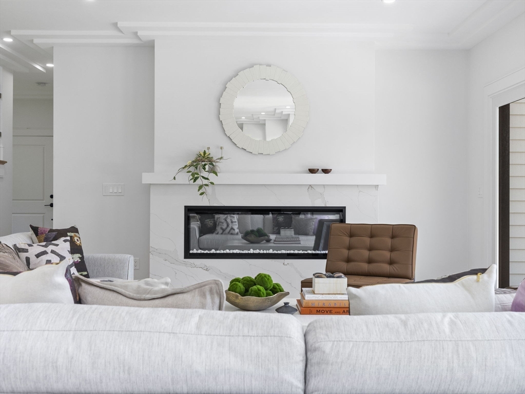 23 Lawrence Road Wellesley, MA 02482 - Photo 6 of 32