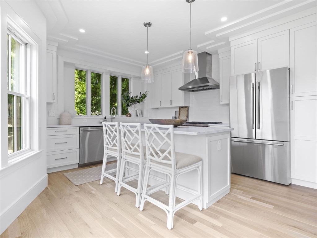 23 Lawrence Road Wellesley, MA 02482 - Photo 10 of 32