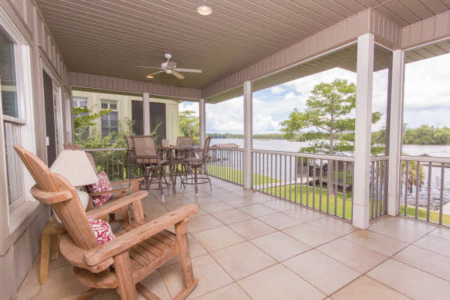 14259 Riverside Drive Foley, AL 36535 - Photo 9 of 25 Screen Porch