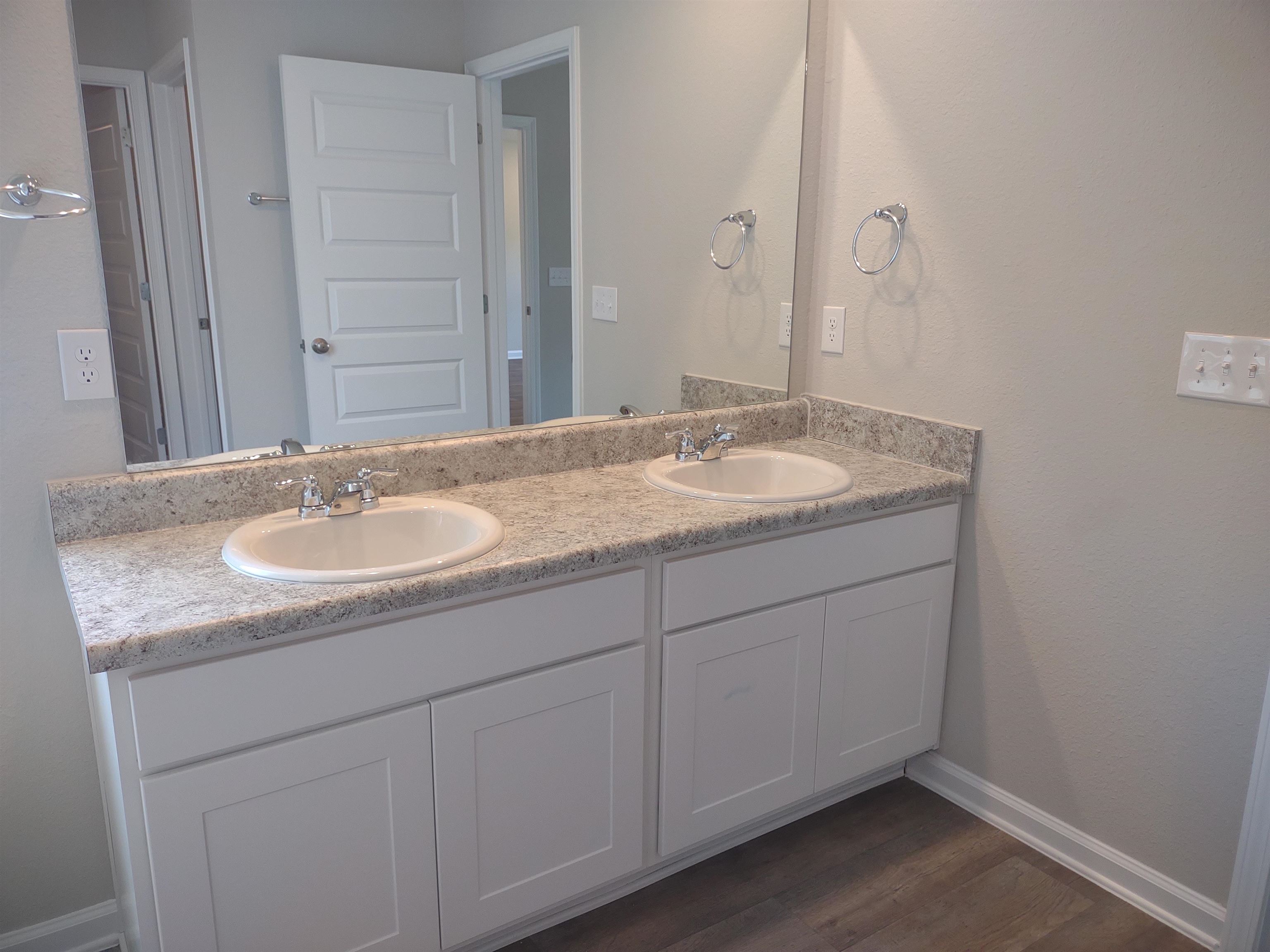 245 Burnston Way Foley, AL 36535 - Photo 4 of 6