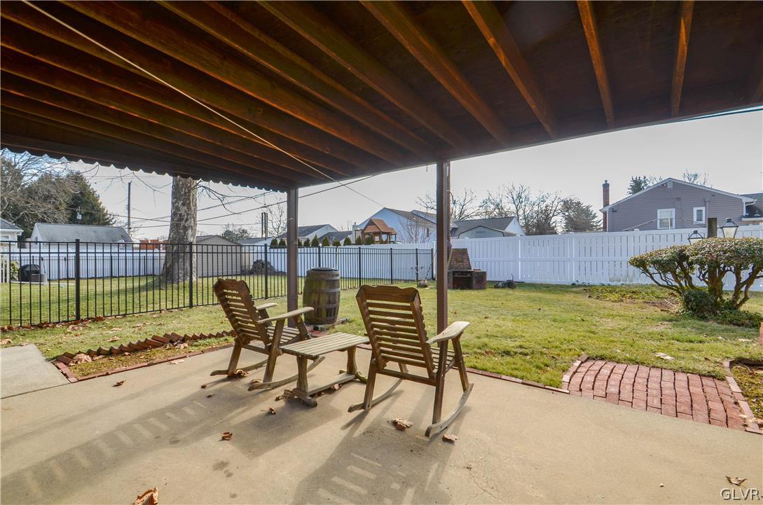 1956 Woodbury Road Bethlehem, PA 18017 - Photo 20 of 25 Gallery Image 20