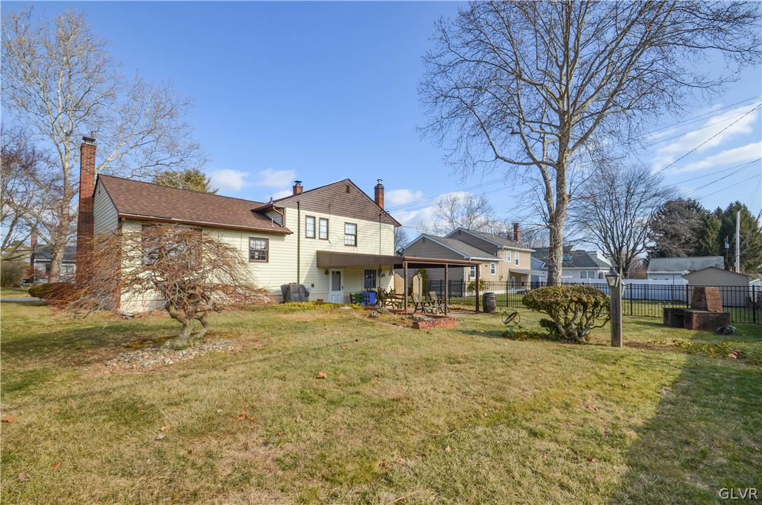 1956 Woodbury Road Bethlehem, PA 18017 - Photo 21 of 25 Gallery Image 21