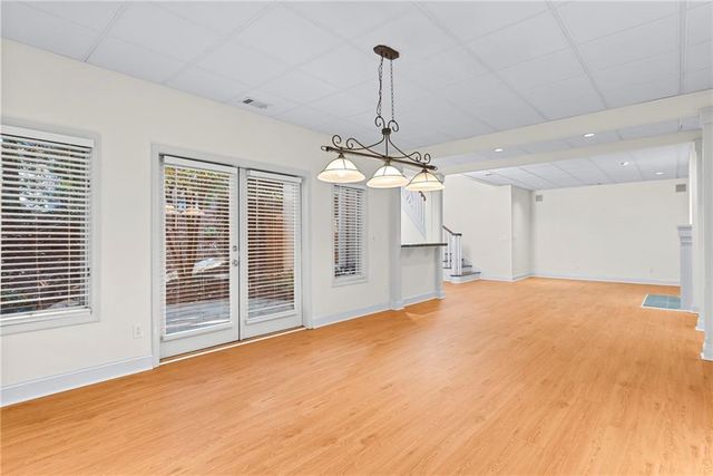 $2,250,000 | 520 Chestnut Rose Lane, Sandy Springs, GA 30327