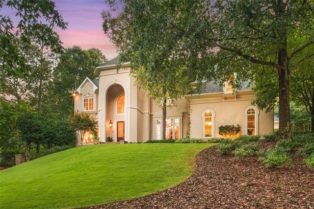 $2,250,000 | 520 Chestnut Rose Lane, Sandy Springs, GA 30327