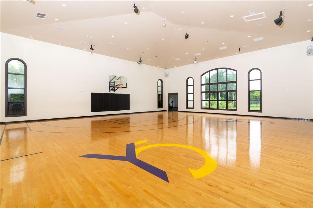 5600 Southwest 136th Avenue Southwest Ranches, FL 33330 - Photo 30 of 32 a view of an indoor swimming pool