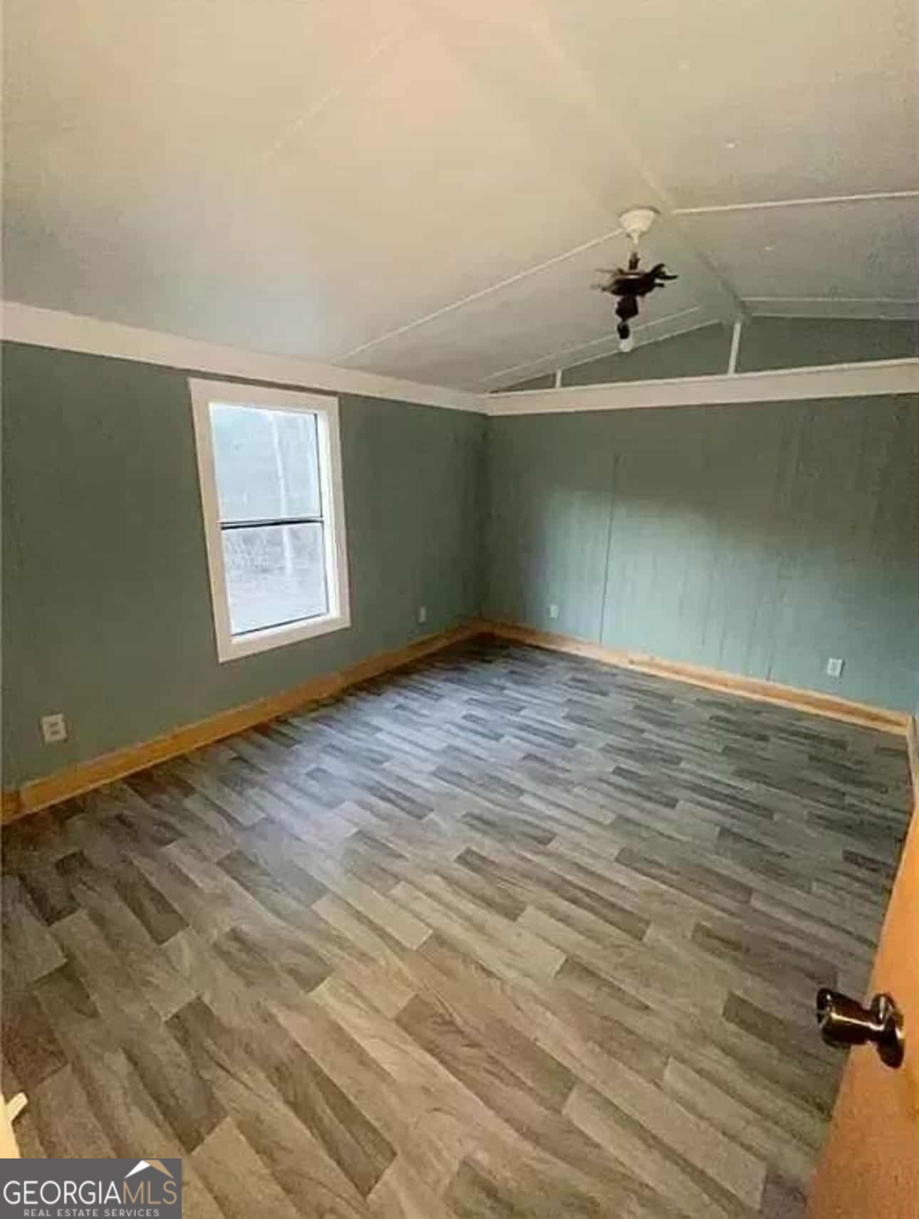 262 Blacks Bluff Road Southwest Rome, GA 30161 - Photo 12 of 16 wooden floor in a room