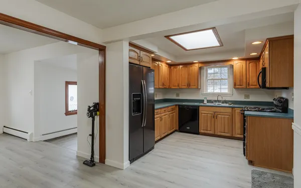 $470,000 | 130 Eastern Avenue, Keene, NH 03431