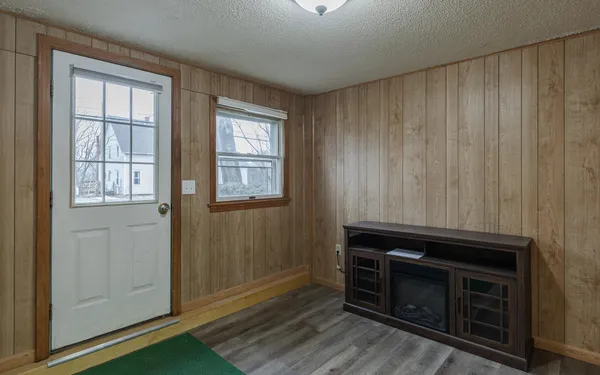 $470,000 | 130 Eastern Avenue, Keene, NH 03431