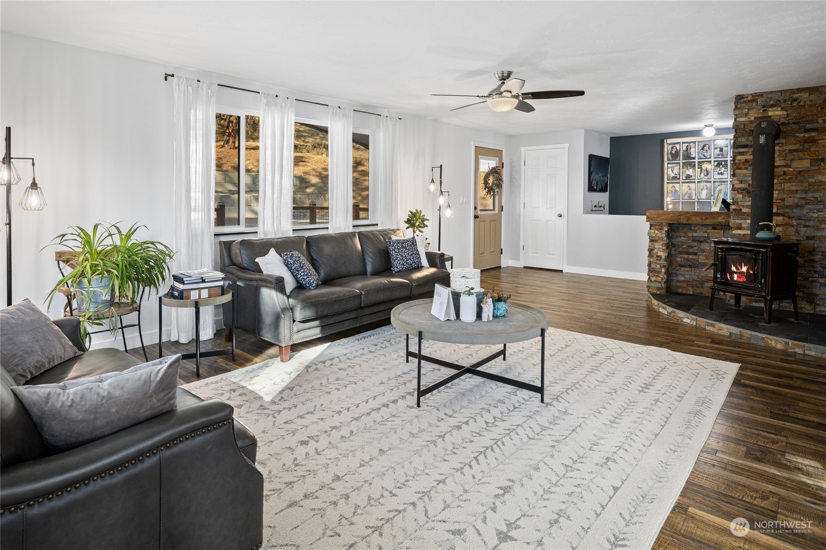 240 Lum Road Cle Elum, WA 98922 - Photo 7 of 35