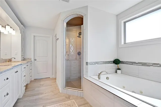 $4,000 | 16364 South Ryckert Street, Olathe, KS 66062