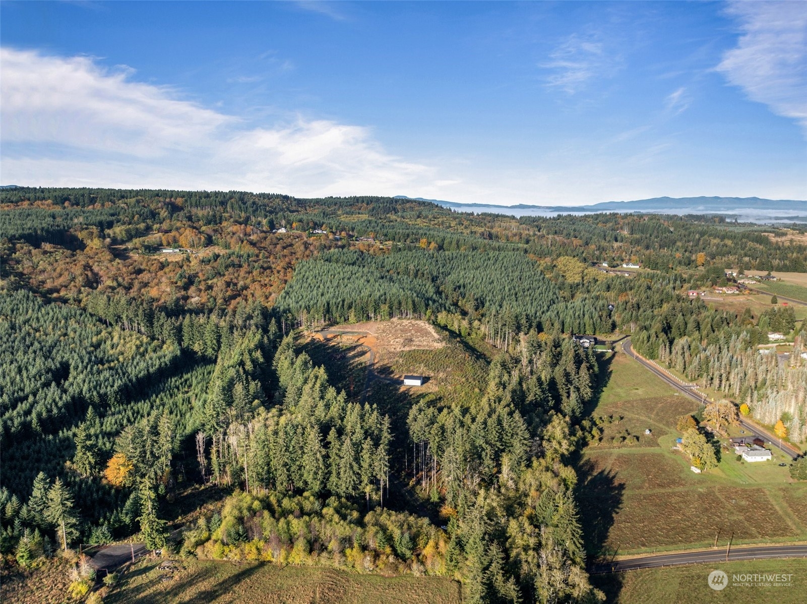 222 Macronovic Road Chehalis, WA 98532 - Photo 8 of 27 a view of a city