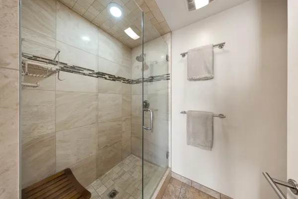 $499,999 | 2860 Sherwood Avenue, Unit B, Modesto, CA 95350