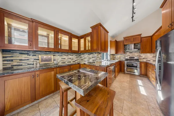 $499,999 | 2860 Sherwood Avenue, Unit B, Modesto, CA 95350