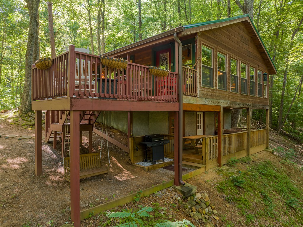 131 Hickory Trace Ellijay, GA 30536 - Photo 6 of 67
