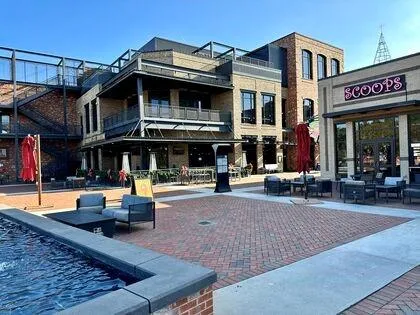 $385,000 | 4960 Sugar Creek Drive, Sugar Hill, GA 30518